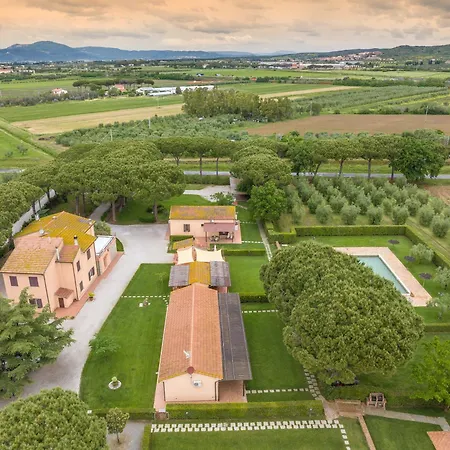Isolotto - Frassino Farm stay *
